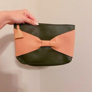 Elizabeth Arden cutesy cosmetic bag